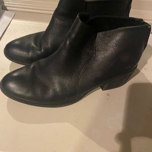 BOC ANKLE BOOTS BARLEY WORN